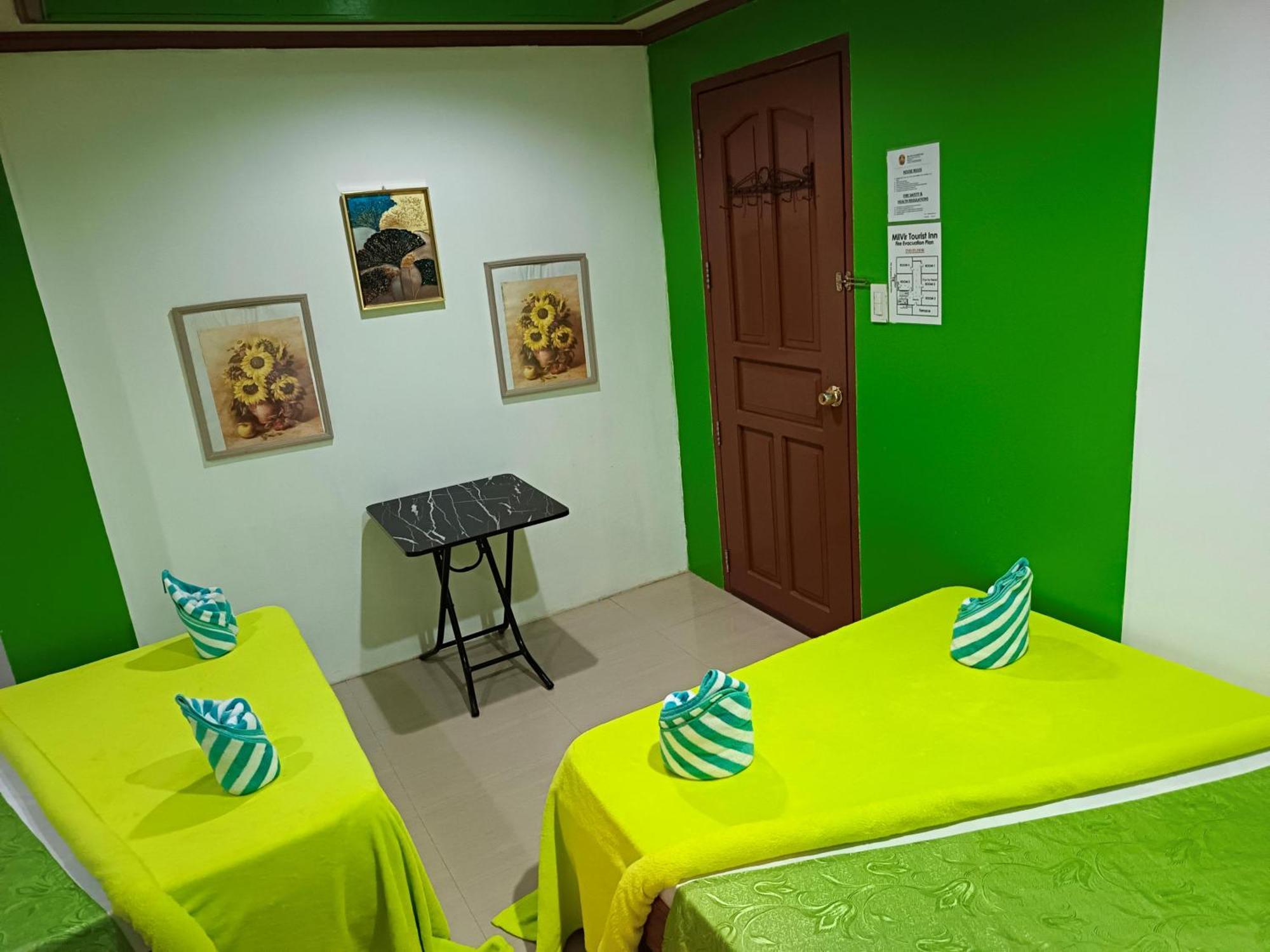 Milvir Tourist Inn Ел Нидо Екстериор снимка